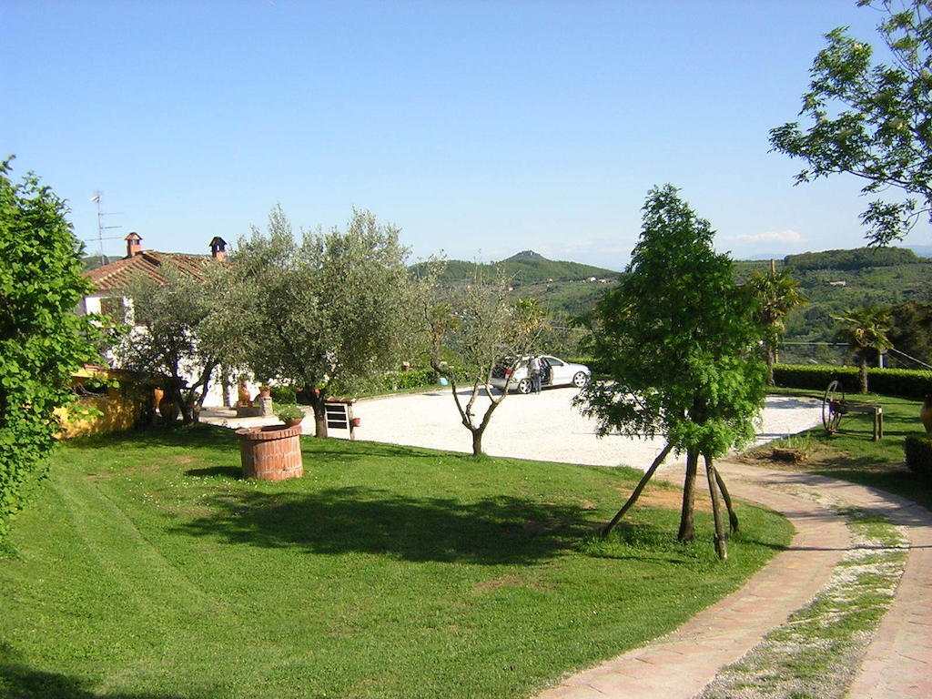 Agriturismo Il Pillone Montecatini Terme Eksteriør bilde